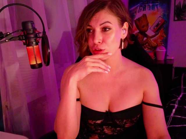 LadyLL