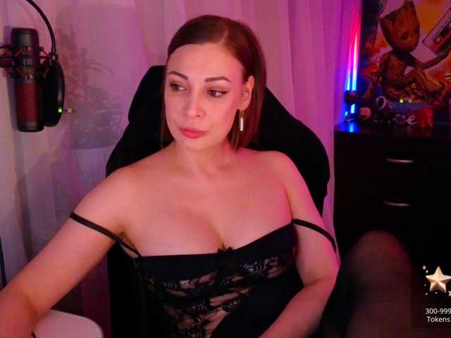 LadyLL live cam on BongaCams