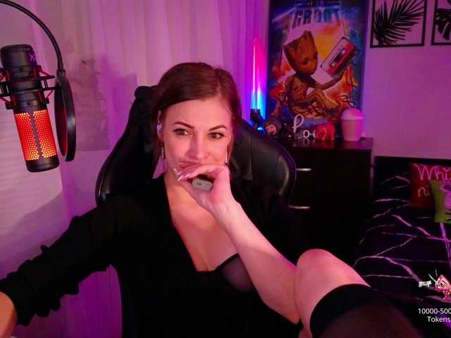LadyLL