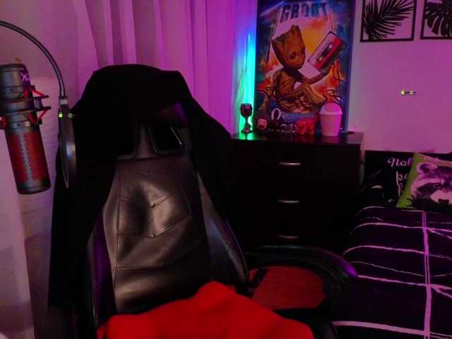 LadyLL live cam on BongaCams
