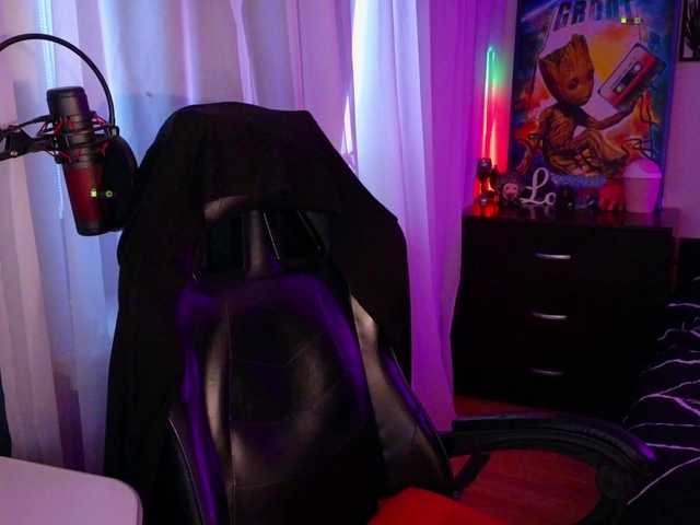 LadyLL live cam on BongaCams