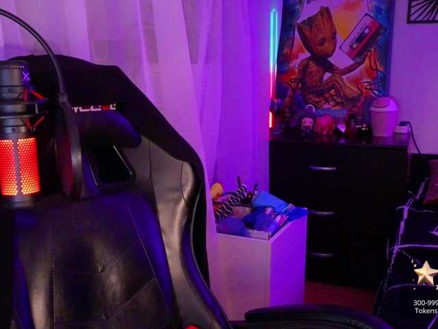 LadyLL's BongaCams show and profile