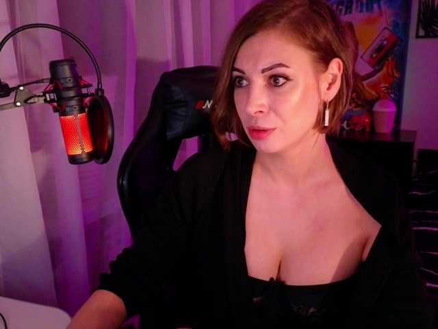 LadyLL