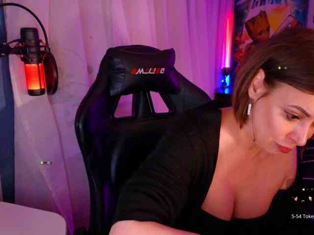 LadyLL