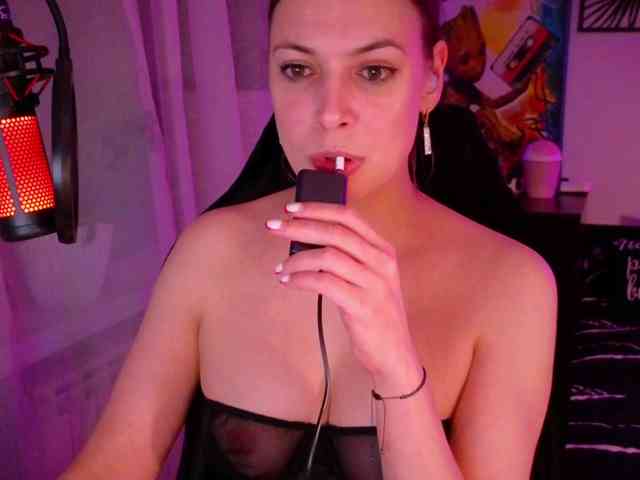 LadyLL