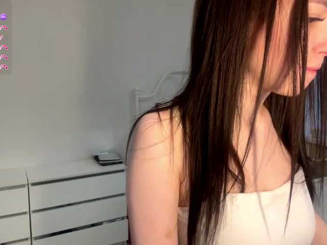 CaronPenniston's BongaCams show and profile