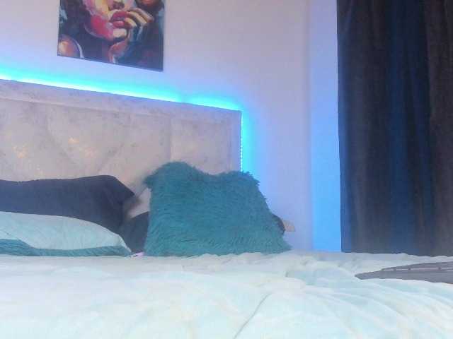 bluevalery cam belle