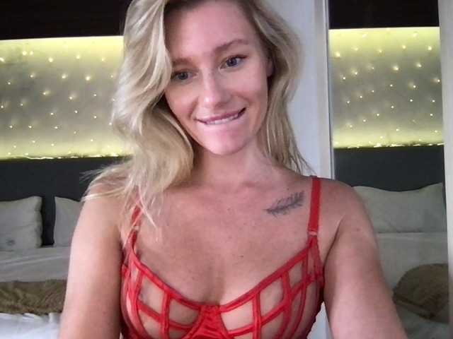 StellaMuse live cam on BongaCams