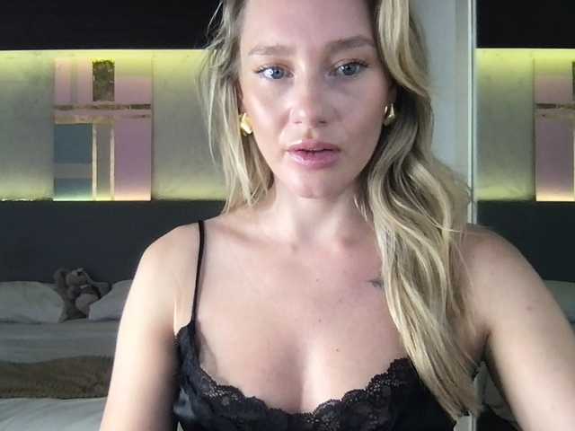 StellaMuse live webcam show