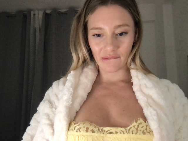 StellaMuse, live now on BongaCams
