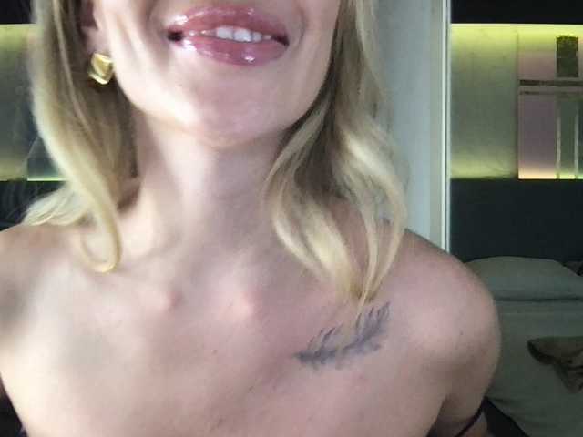StellaMuse live webcam show