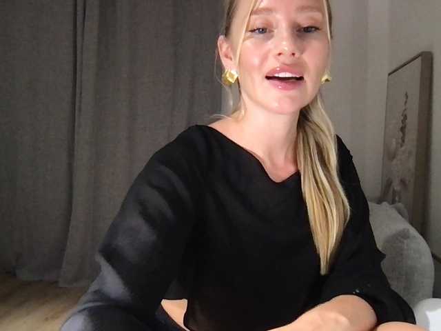 StellaMuse live cam on BongaCams