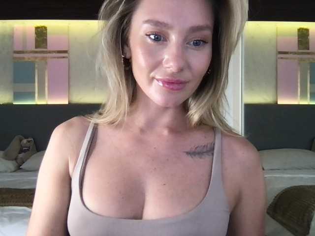 StellaMuse live webcam show