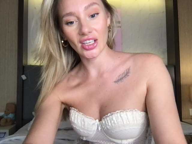 StellaMuse live webcam show