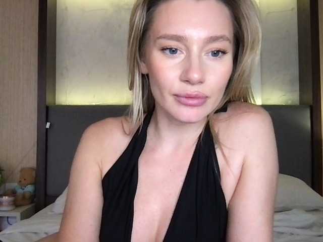 StellaMuse live cam on BongaCams