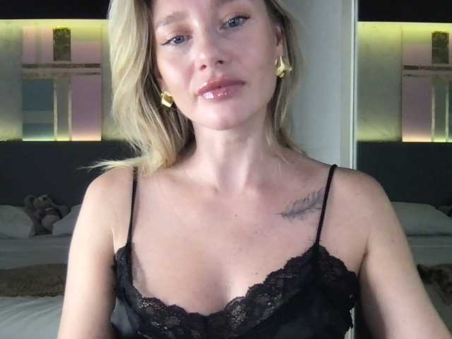 StellaMuse live webcam show