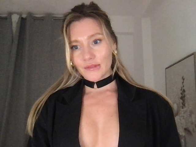 StellaMuse live cam on BongaCams