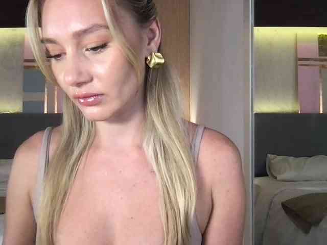 StellaMuse webcam
