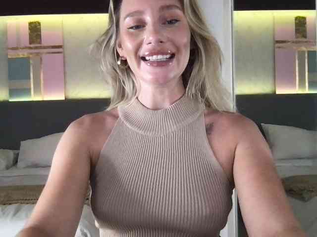 StellaMuse webcam