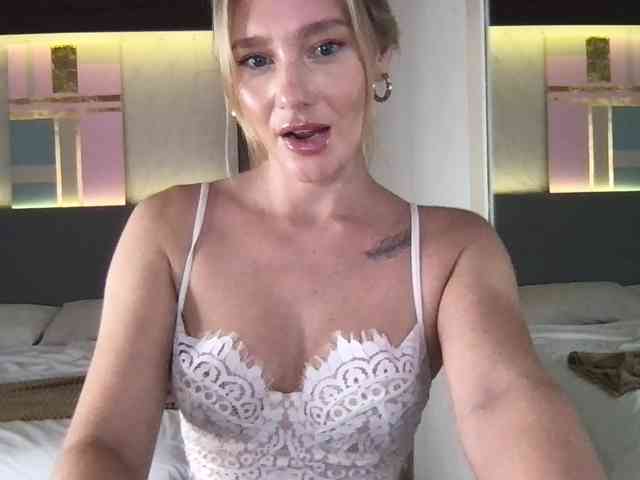 StellaMuse webcam