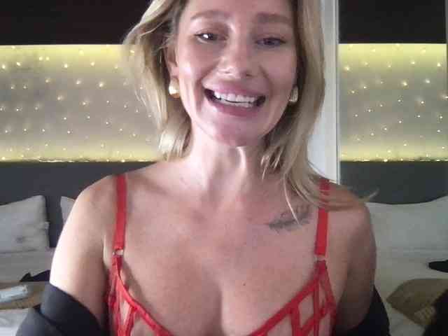 StellaMuse webcam