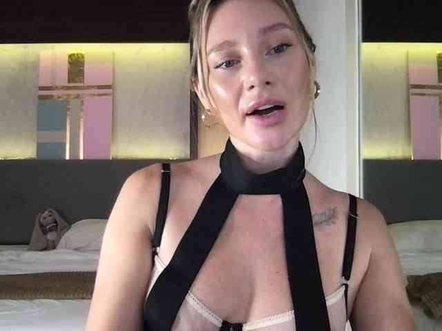 StellaMuse webcam