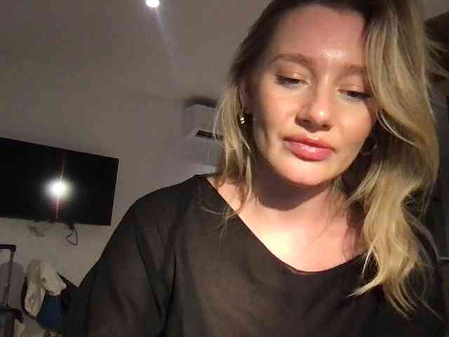 StellaMuse webcam