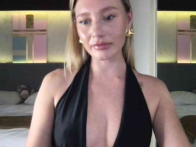StellaMuse webcam
