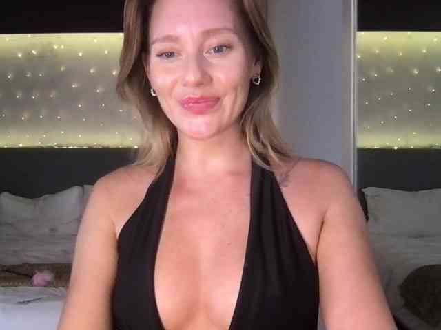 StellaMuse webcam