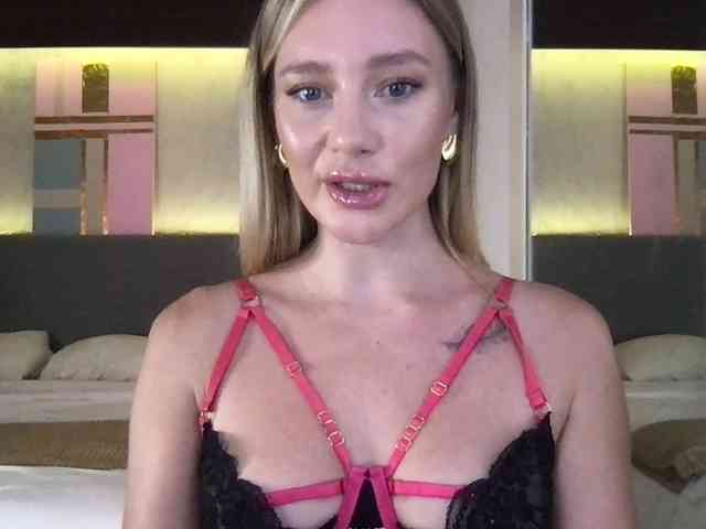 StellaMuse webcam