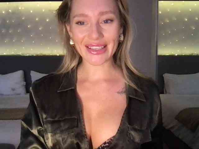 StellaMuse webcam