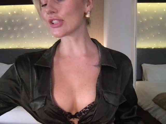 StellaMuse webcam