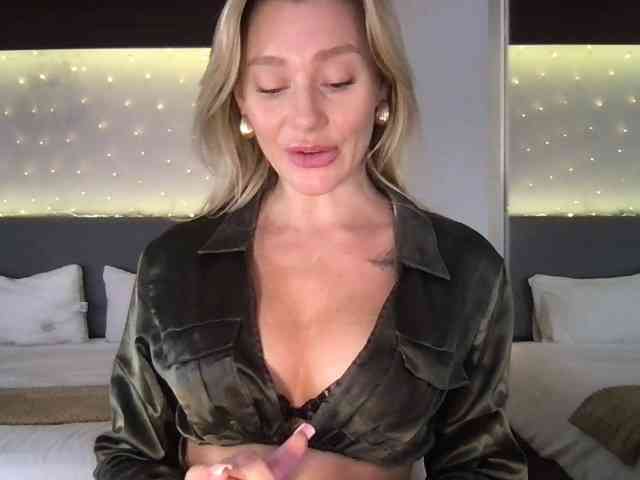 StellaMuse webcam