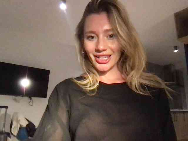 StellaMuse webcam