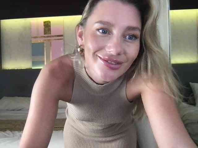StellaMuse webcam