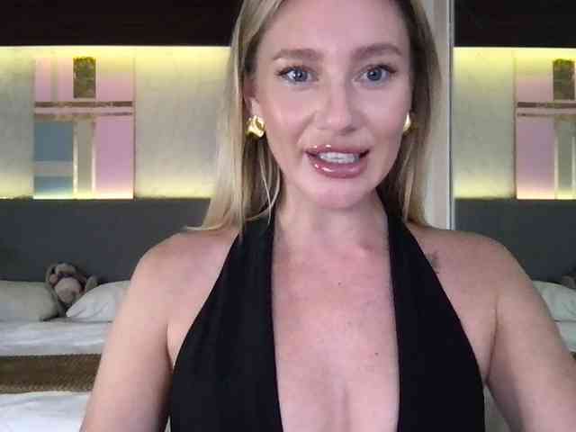 StellaMuse webcam