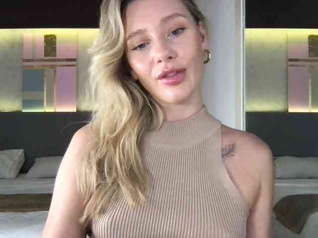 StellaMuse webcam