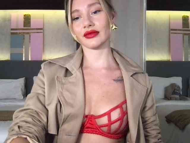 StellaMuse webcam