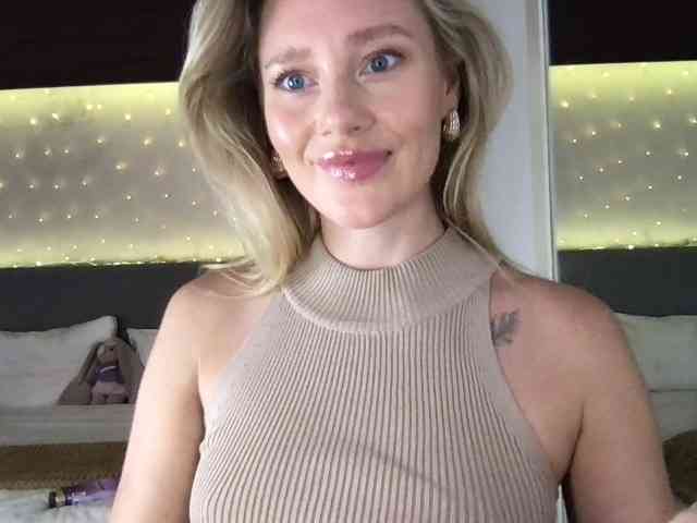 StellaMuse webcam