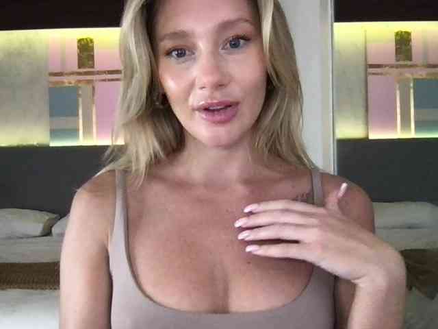 StellaMuse Sex Cam Show