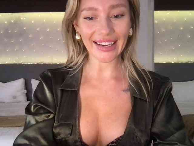 StellaMuse webcam