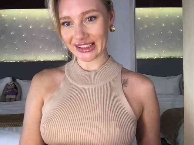 StellaMuse webcam