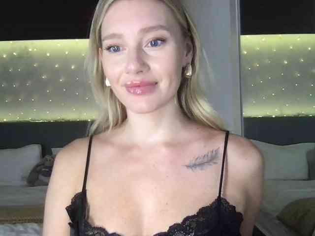 StellaMuse webcam