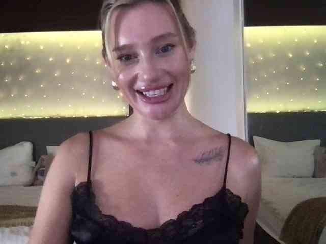 StellaMuse webcam