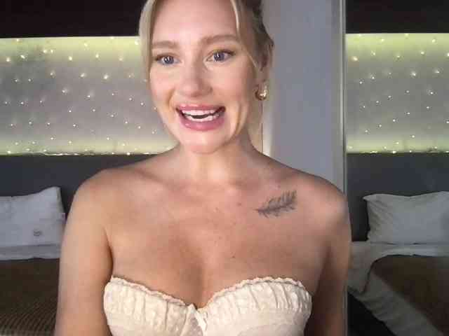 StellaMuse webcam