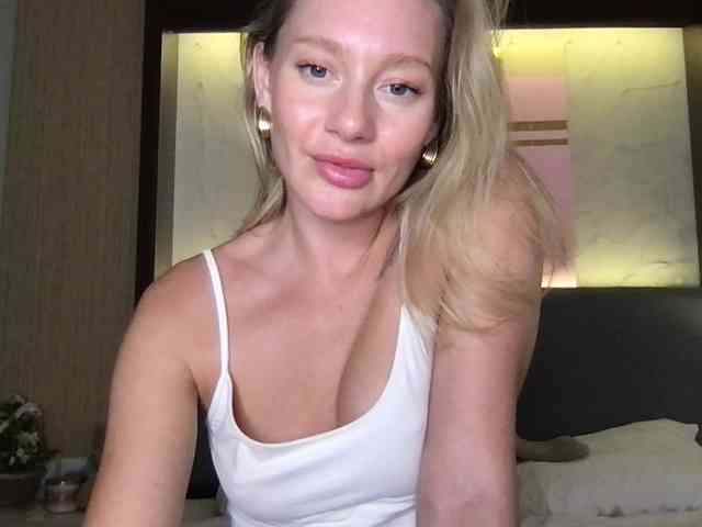 StellaMuse webcam
