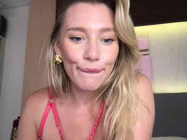StellaMuse webcam