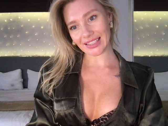 StellaMuse webcam