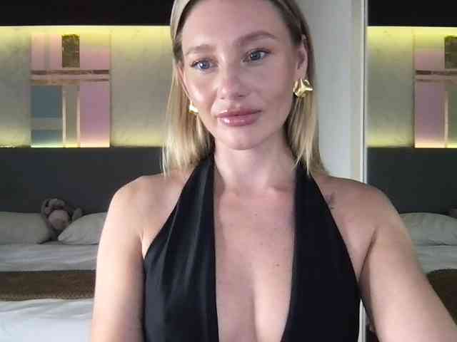 StellaMuse webcam