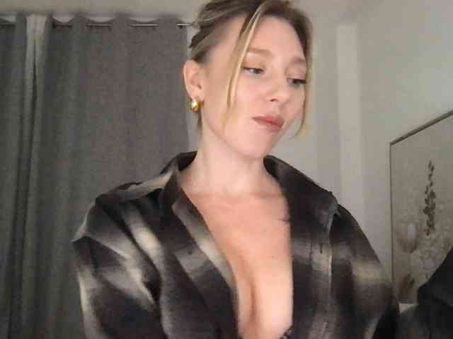 StellaMuse webcam